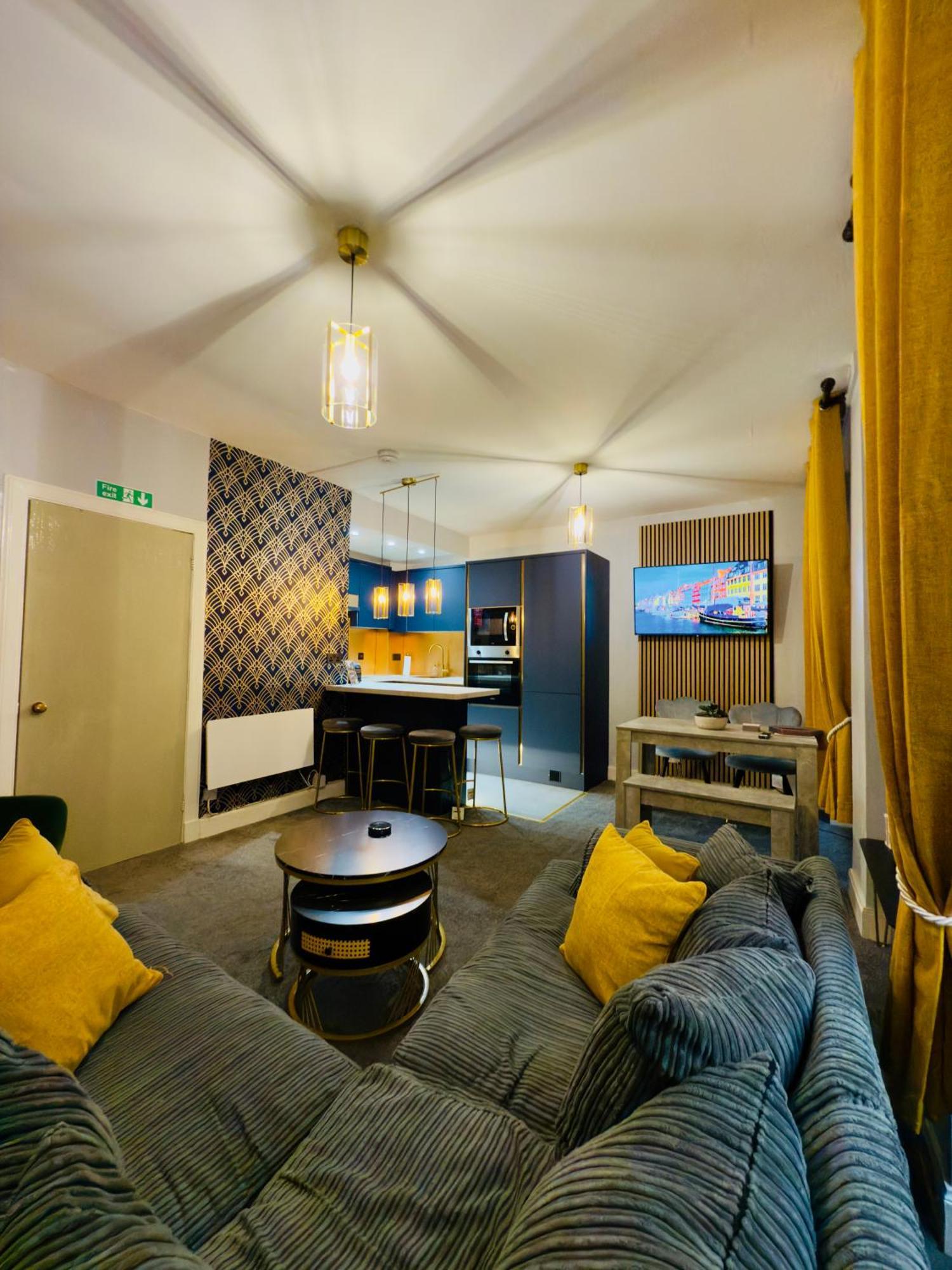 Two Bedroom Apartment-central Edinburgh-old Town-licensed Edimburgo